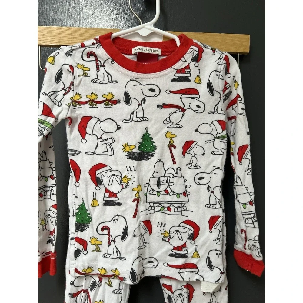 POTTERY BARN KIDS Peanuts Snoopy Holiday Pj Set Pajamas Lounge Christmas Sz 4